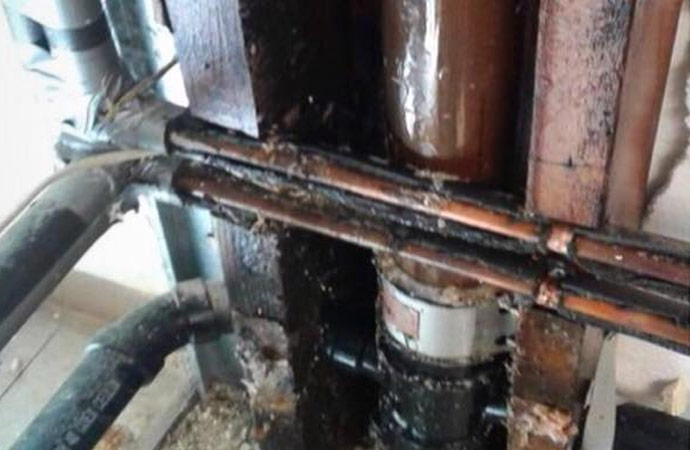 water restoration pipe repair